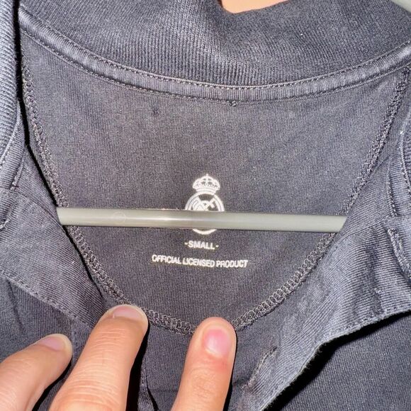 Real Madrid Official Signature Polo - Black - Size Small - Picture 7 of 8